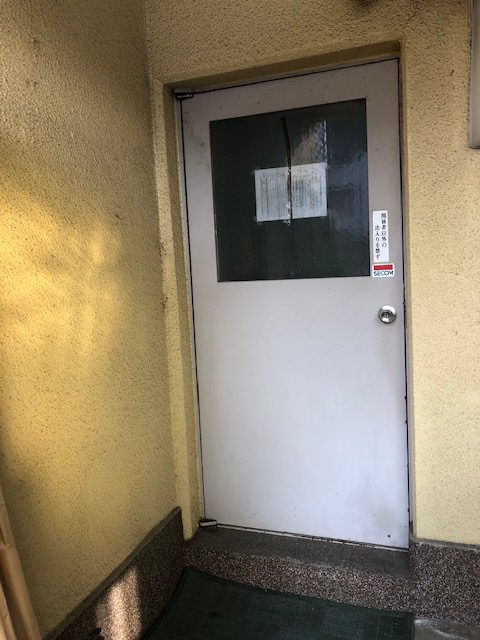 茨木市 Kクリニック防火ドア、取替工事（カバー工法）