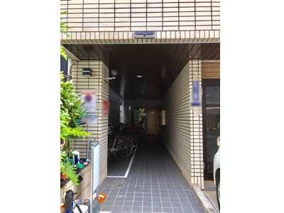 大阪市内　某マンション様フロントサッシ＆自動ドア新設工事