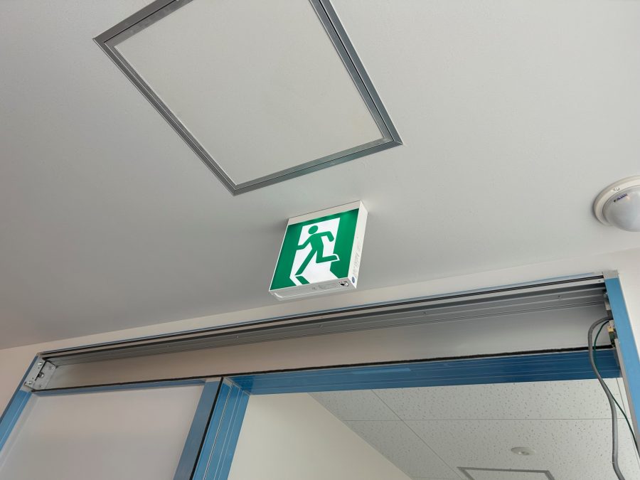 自動ドア装置施工前