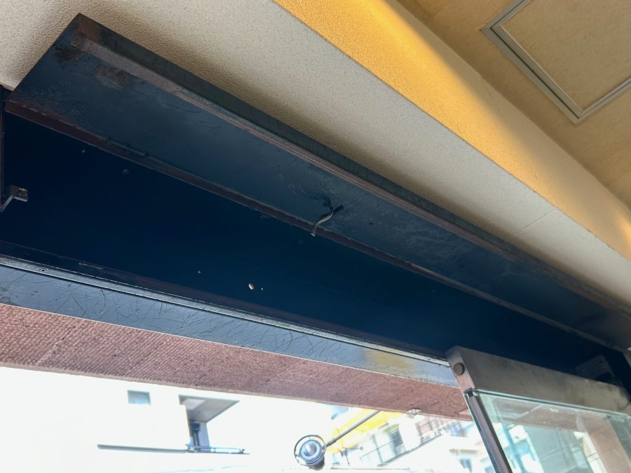 既存自動ドア装置撤去後