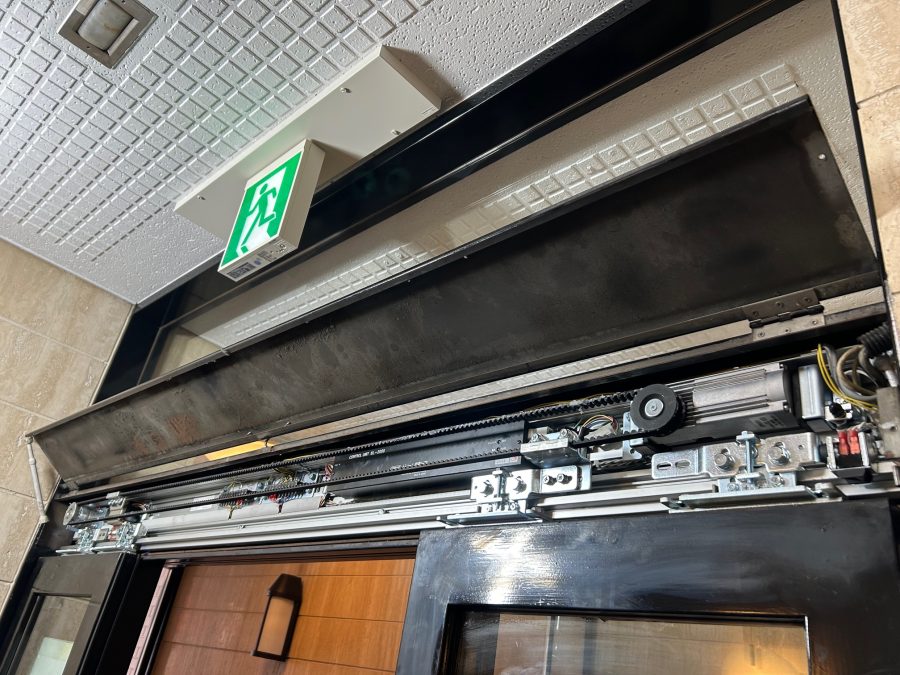 自動ドア装置施工完了