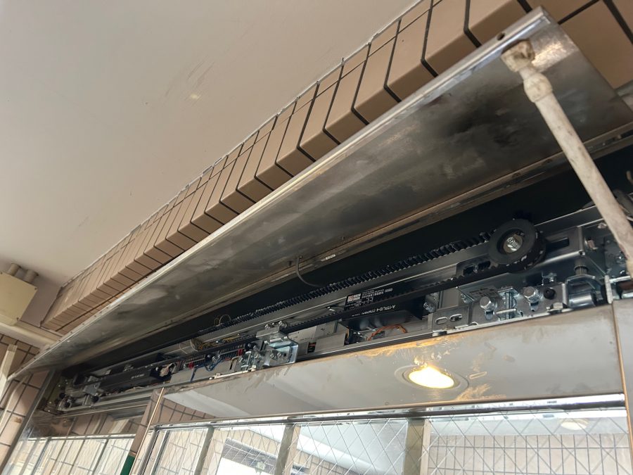 自動ドア装置施工完了