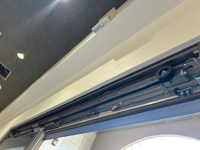 自動ドア装置施工完了