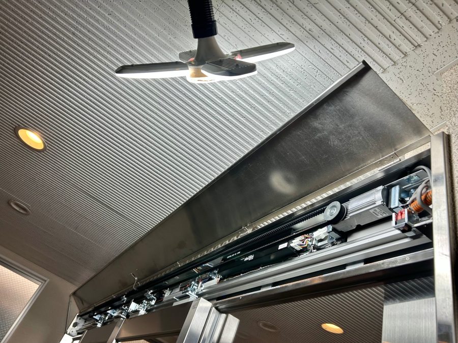 自動ドア装置施工完了