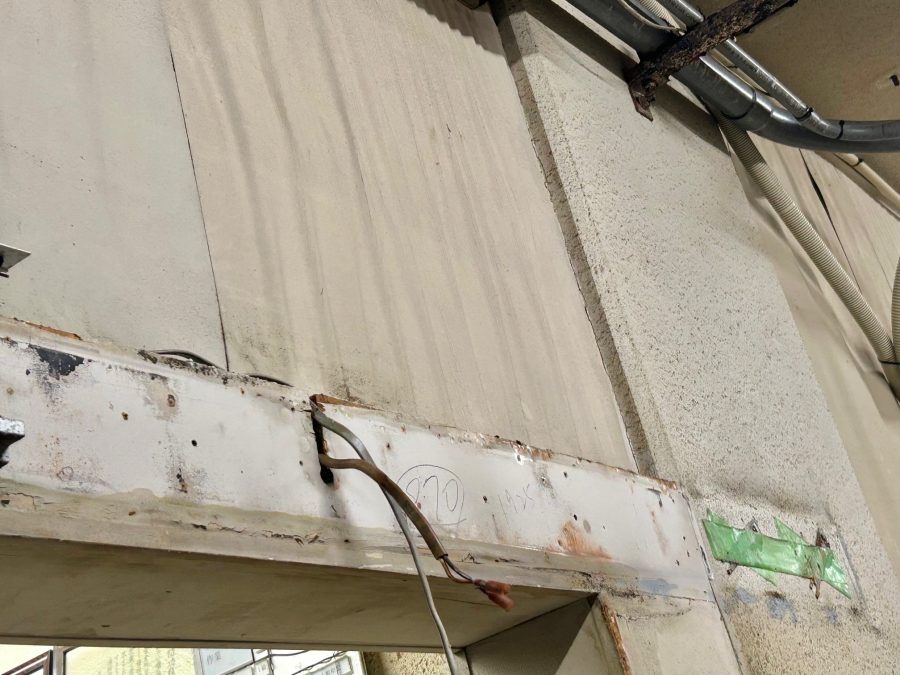 既存自動ドア装置撤去後