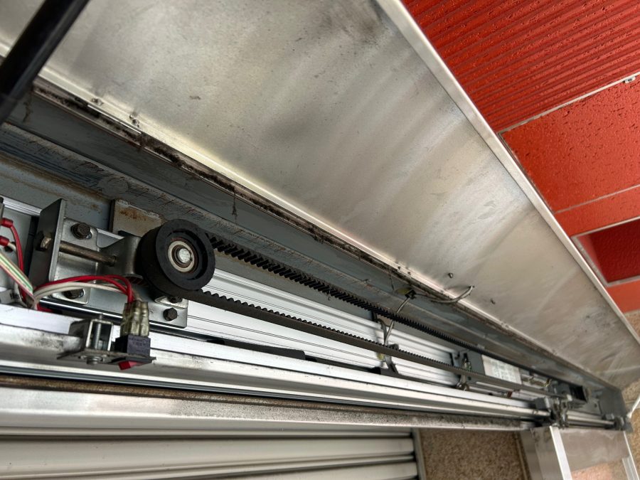 既存自動ドア装置撤去前