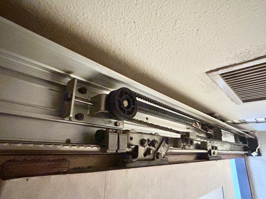 既存自動ドア装置撤去前