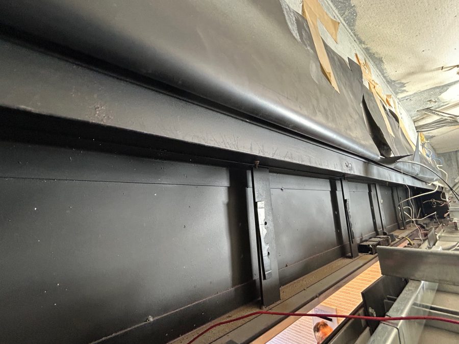 既存自動ドア装置撤去後