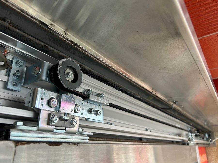 自動ドア装置施工完了