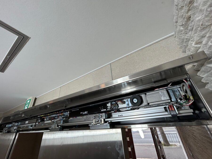 自動ドア装置施工完了